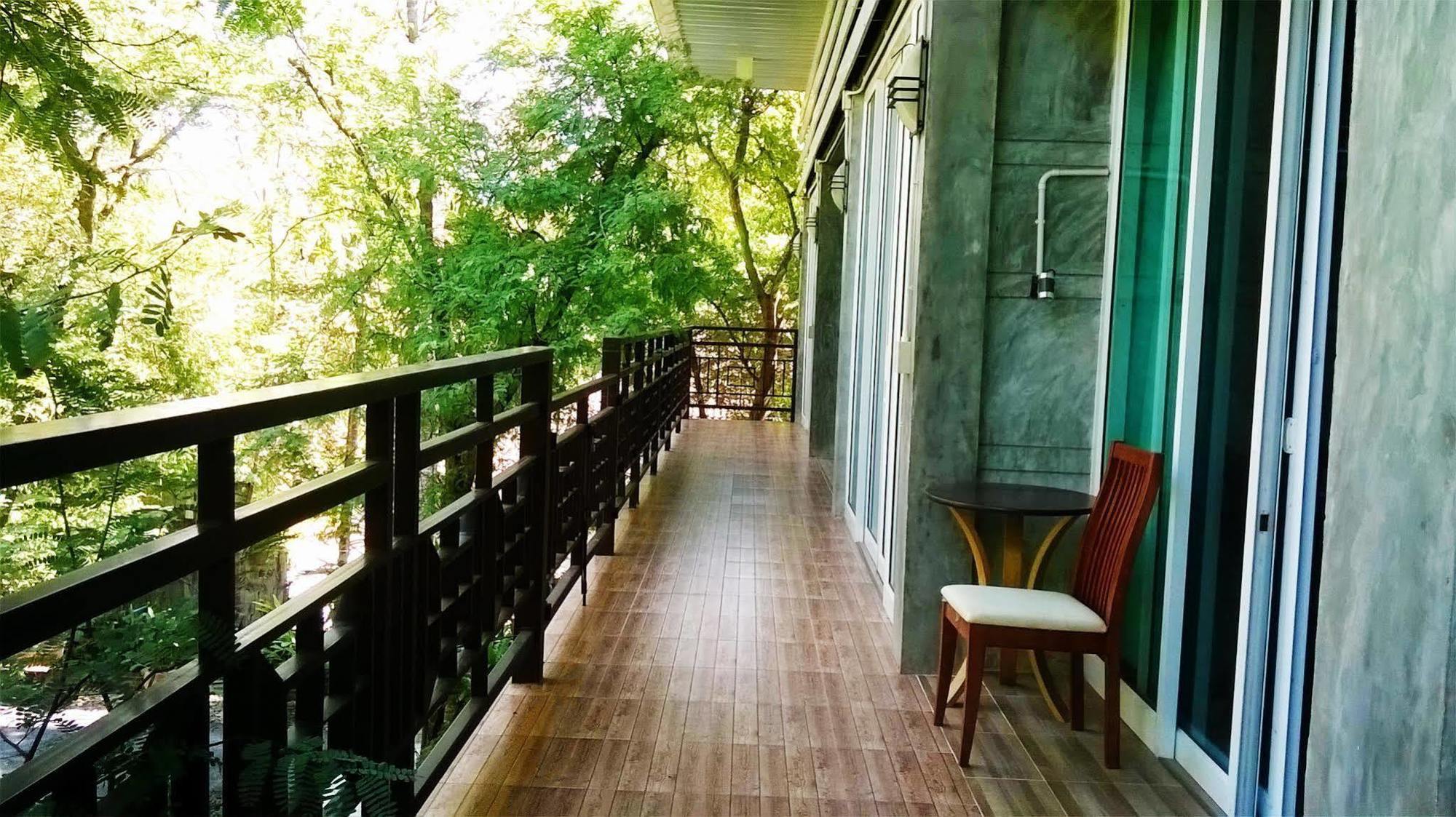 Loei Huen Hao Hug Home&Resort Экстерьер фото