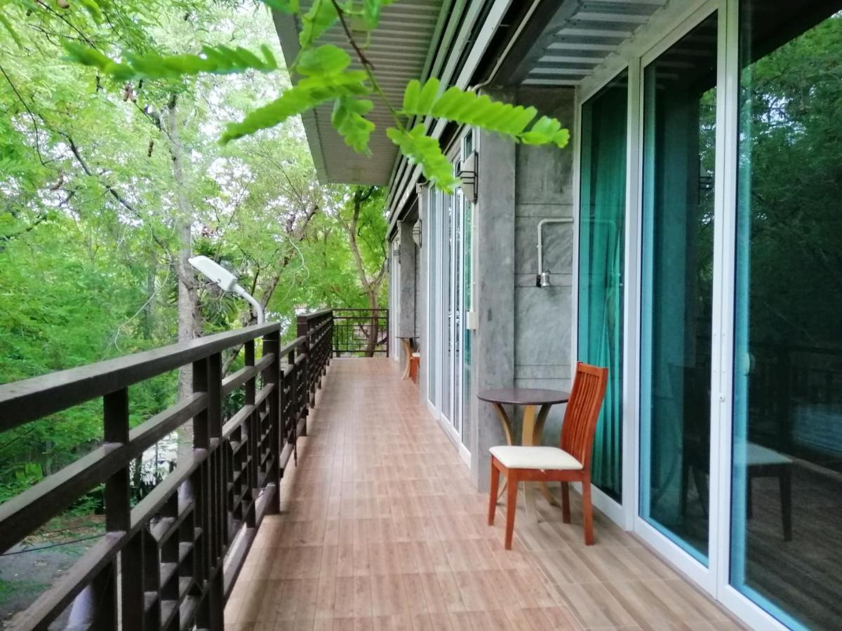 Loei Huen Hao Hug Home&Resort Экстерьер фото