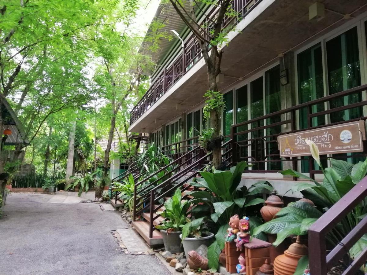 Loei Huen Hao Hug Home&Resort Экстерьер фото